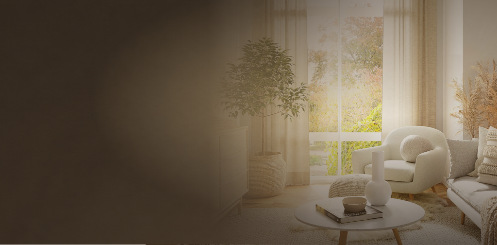 Sala de estar acolhedora com luz natural, sofá bege, poltrona boucle e plantas